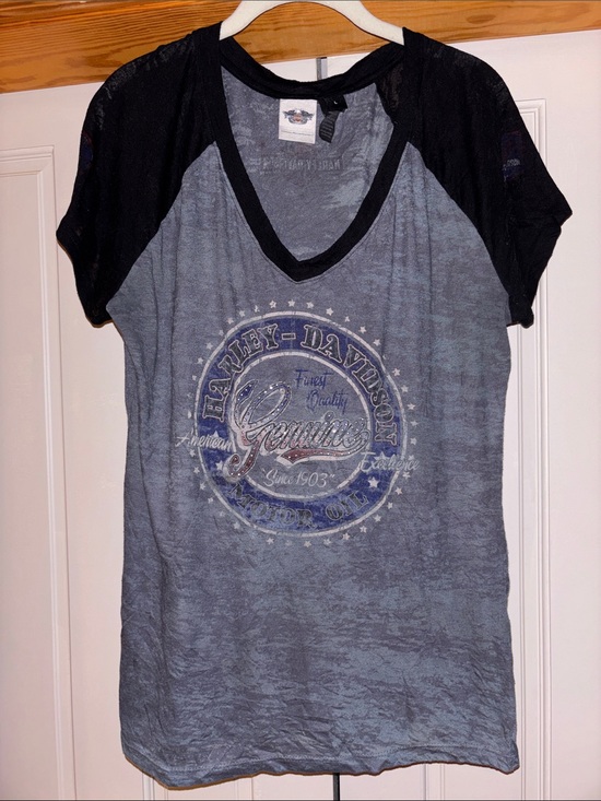 Harley-Davidson Tops - Harley-Davidson Gray and Black Short Sleeve Graphic Tee